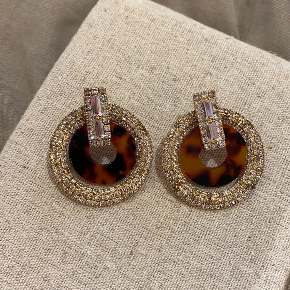 Costume earrings “Linea earrings”